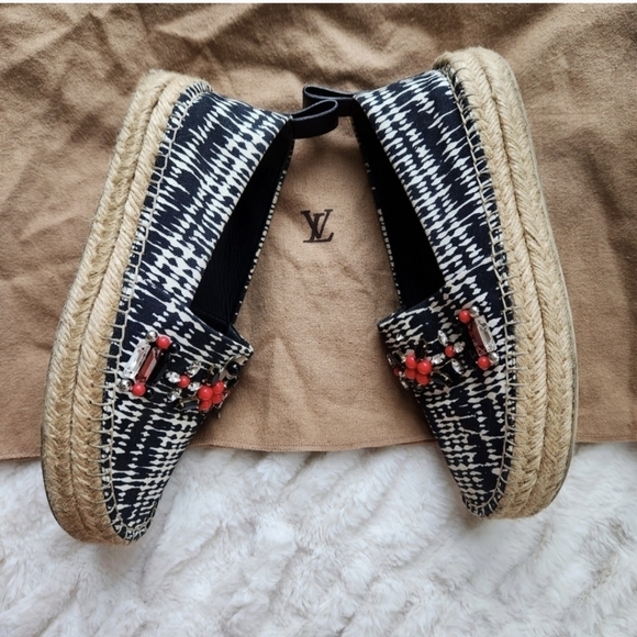 Louis Vuitton LV Women's size 37 Euro 7 US Gem Jewel Espadrille Slip On Shoes - Picture 4 of 13